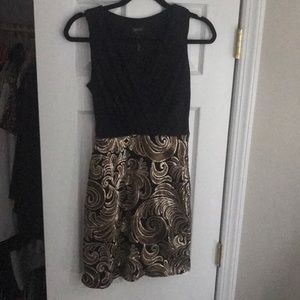 Laundry size 4 black and gold dress Only worn once